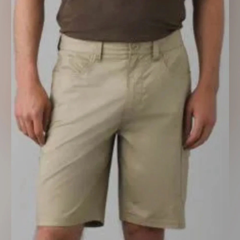 NWT Prana Men’s Double Peak Short Sz 34 10” inseam Sandbar Khaki UPF 50+